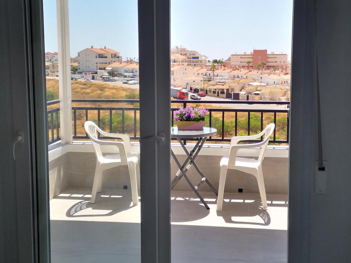 Studio With Terrace And Pool Torrevieja Ngoại thất bức ảnh